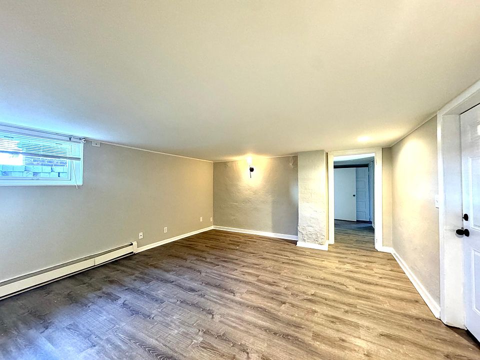 308 Brown St UNIT B, Valparaiso, IN 46383 Zillow