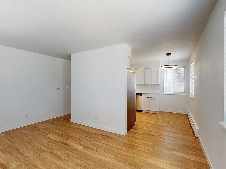 N32 Apartments — Photo 12