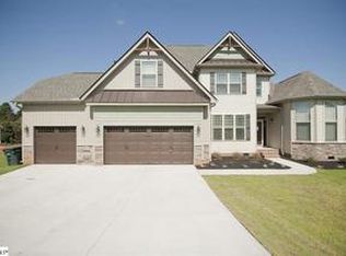 2 Rising Meadow Ln, Taylors, SC 29687