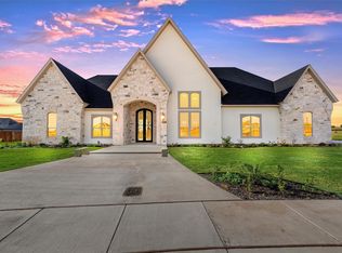 129 Iris St, Lorena, TX 76655