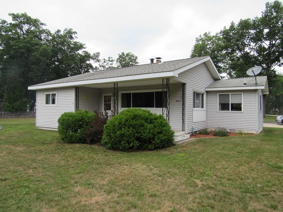 1st image of 3644 Indian Lake Rd