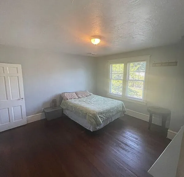 528 Lindbergh Ave — Photo 22