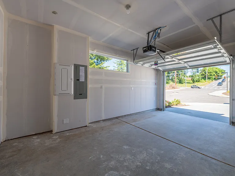 Cedar Homes 29 - Brand New Townhomes — Photo 17