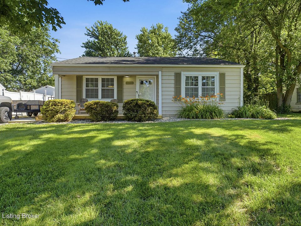 1st image of 1705 Lakeside Dr