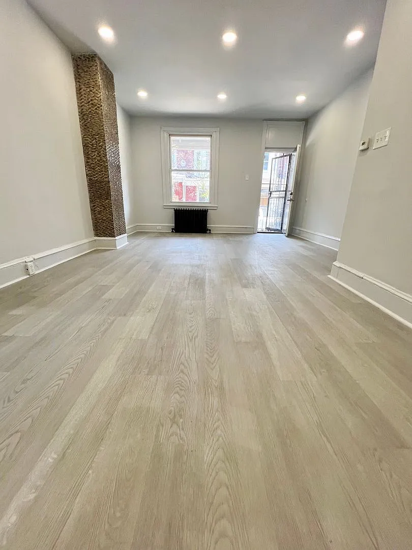 Newly Renovated Townhome in Kingsessing! Available NOW! — Photo 4