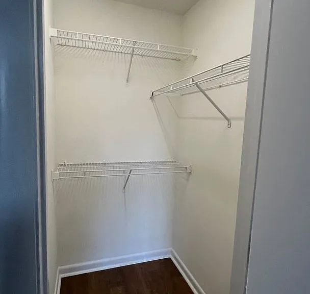 1411 Collegiate Cir #302 — Photo 24
