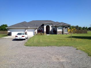 3828 Ralston Rd, Plant City, FL 33566