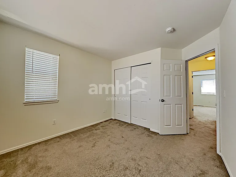 19984 E Lasalle Dr — Photo 15