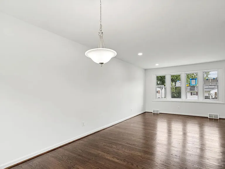 5522 Lanham Way — Photo 33