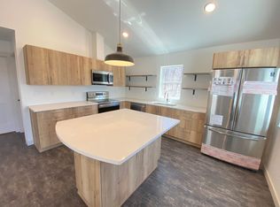 3922 Trinity Rd, Duluth, MN 55811