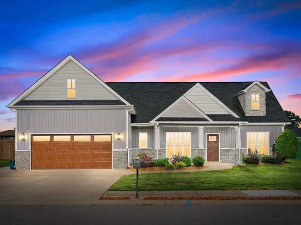 1108 Michaela Cir, Clarksville, TN 37043