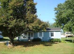 304 Crestview Dr, Le Grand, IA 50142
