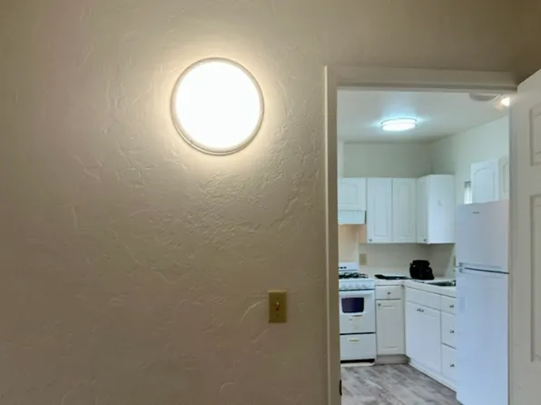 53 W Center St #E, Rio Dell, CA 95562