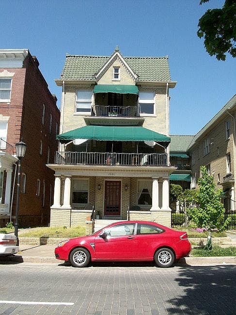 1st image of 2606 Monument Ave
