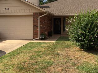 1809 Hillcrest Dr, Norman, OK 73071