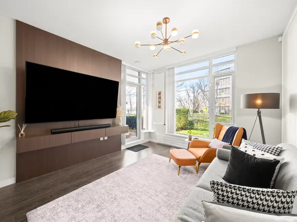 3188 Riverwalk Ave #106, Vancouver, BC V5S 0E7