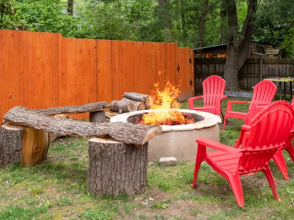 195 London Rd #B, Asheville, NC 28803