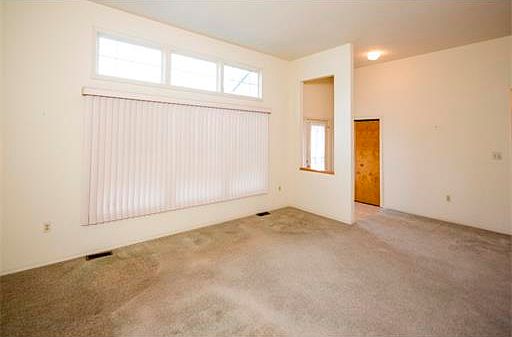 4th image of 109 Greenwood Ln