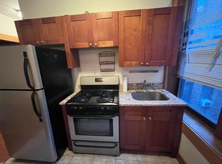 146 17th St APT 2, Brooklyn, NY 11215