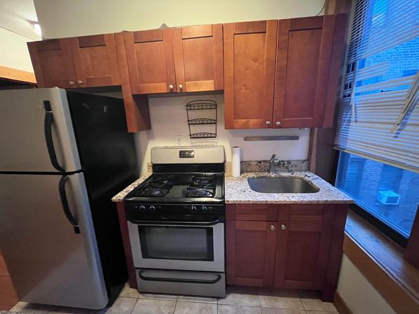 146 17th St APT 2