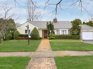46 Judith Ct, East Rockaway, NY 11518
