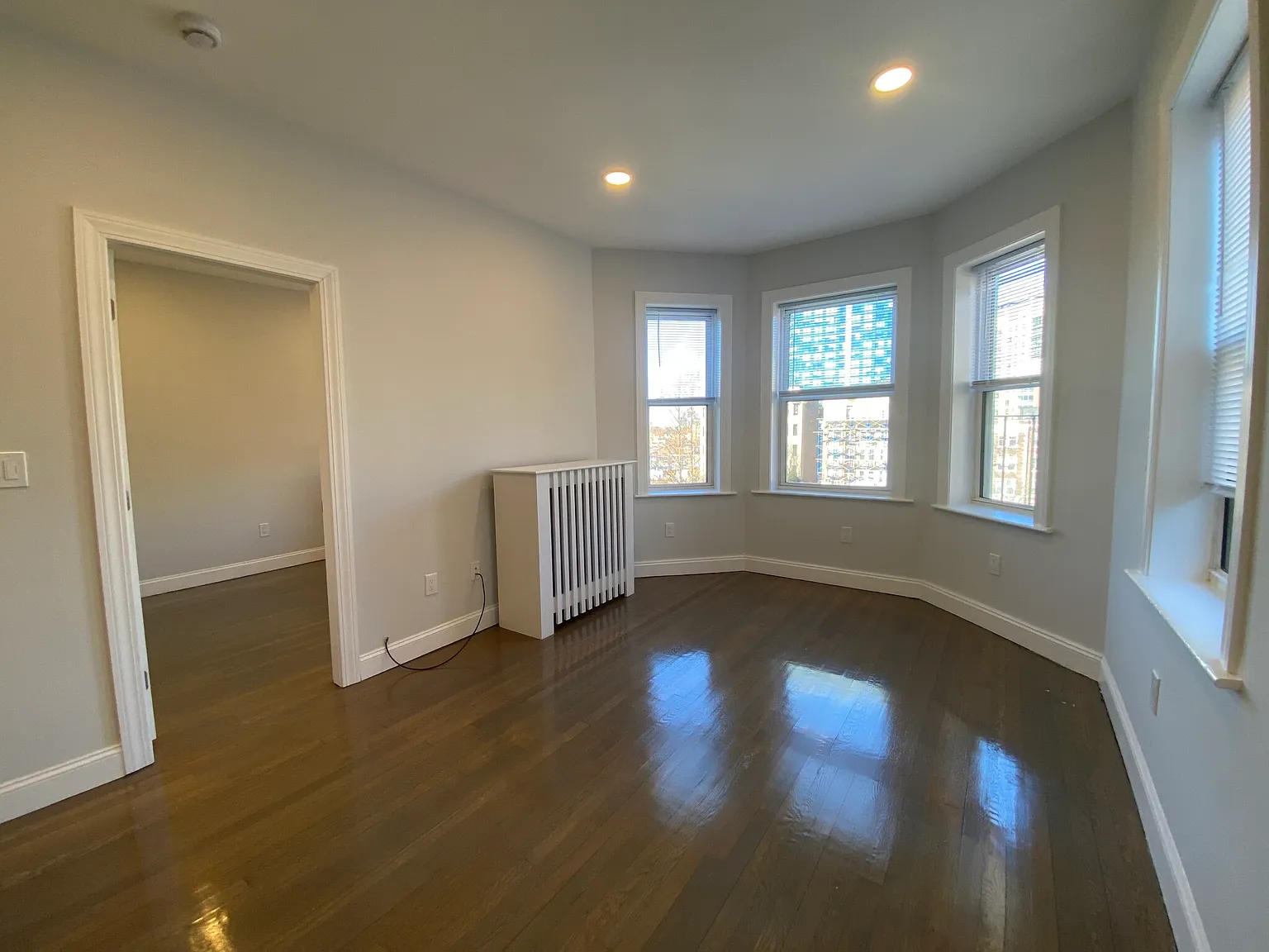 112 Jersey ST. — Photo 2