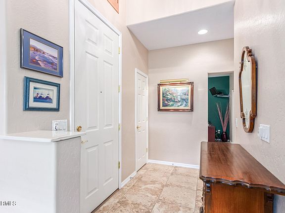 4th image of 1545 E BRENDA Drive