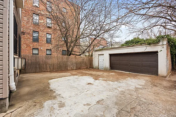Sold by Corcoran | media 2