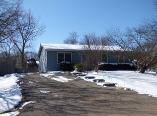 7709 Lucy Dr, Wonder Lake, IL 60097
