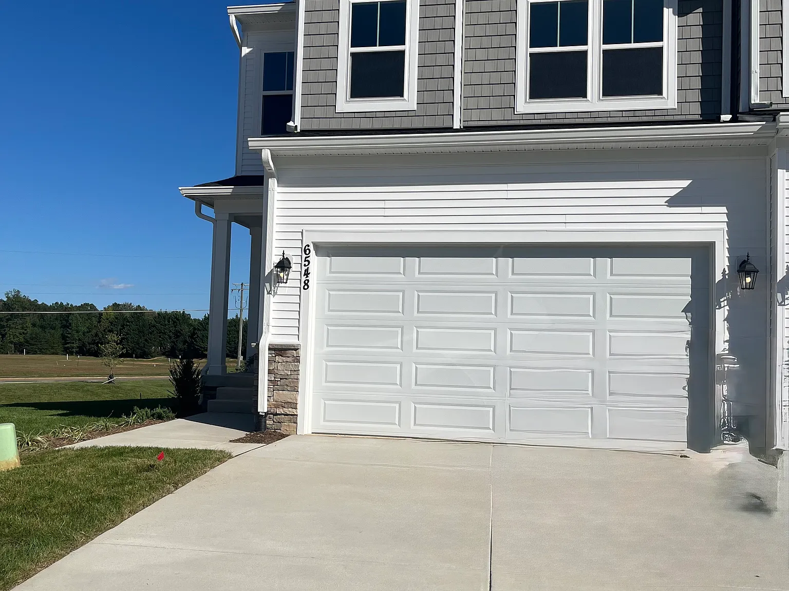 4 bed, 3.5 bath, 2797 sqft, $3,500 — Photo 1