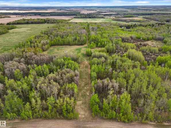 On Township 474 West Of Rr 23, Rural Leduc County, AB T0C 2T0