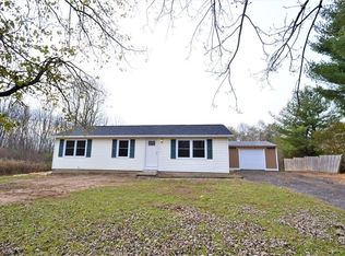 435 Hartnagle Rd, Newark, NY 14513