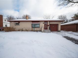 85 Mount Royal Blvd, Moncton, NB E1E2V3