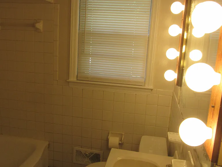 5242 Morwanda St NW — Photo 4