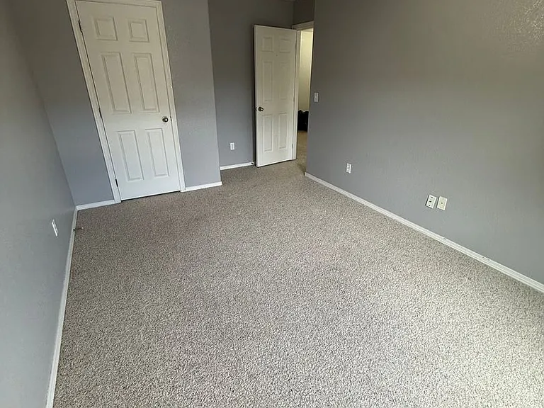 10588 Wells Point — Photo 13