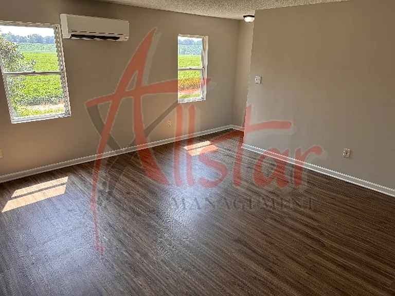 5628 Kaitlyn Dr E — Photo 10