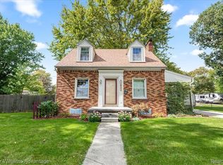 8254 Merrick St, Taylor, MI 48180