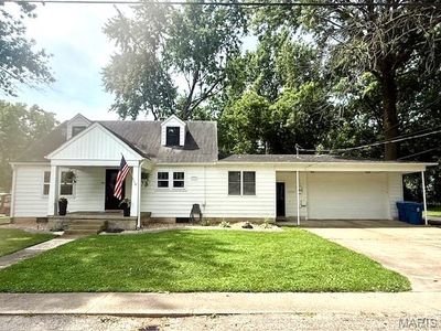 902 Sycamore St, Germantown, IL, 62245