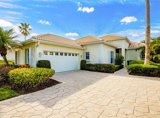 998 Island Club Sq, Vero Beach, FL 32963