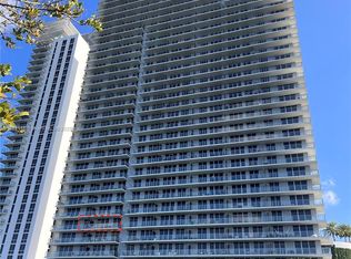16385 Biscayne Blvd #606, North Miami Beach, FL 33160