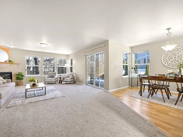 4160 Deemer Rd #202 — Photo 2