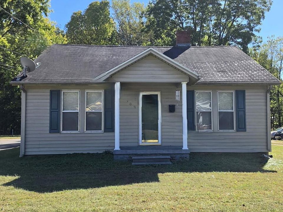 1st image of 909 Chickasaw Rd