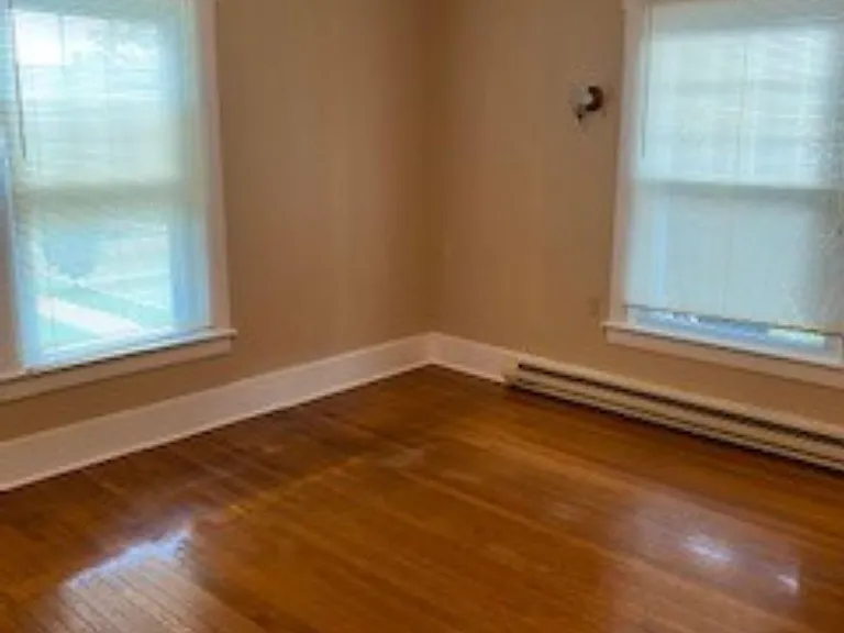 26 1/2 Franklin St #B — Photo 10
