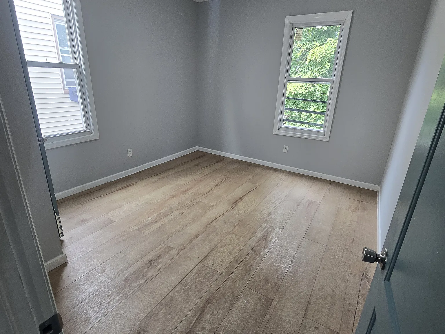4 bed, $2,500 — Photo 3