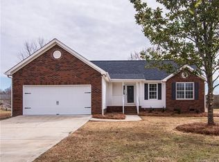 2217 Field Pond Ln, Monroe, NC 28112
