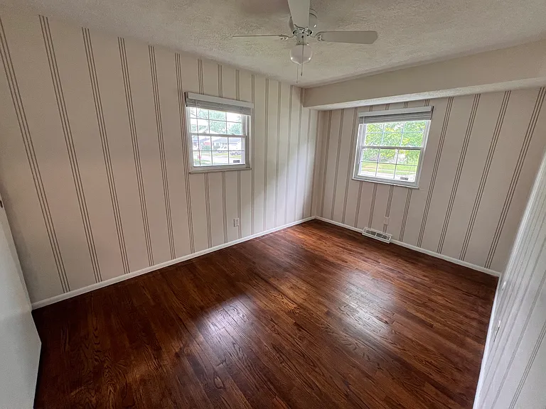 6347 Faircrest Rd — Photo 13