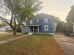 2392 Harrison Lakeshore Drive Ave, Muskegon, MI 49441