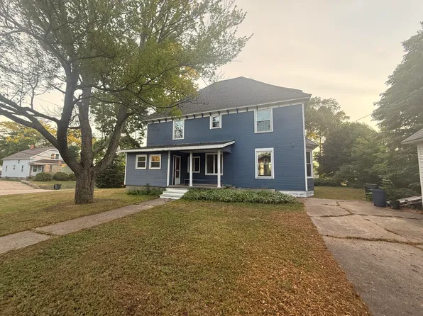 2392 Harrison Lakeshore Drive Ave, Muskegon, MI 49441