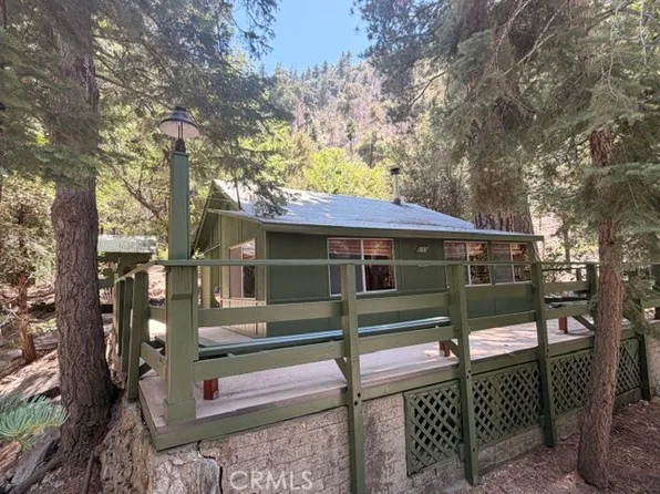 9330 Wood Rd, Forest Falls, CA 92339