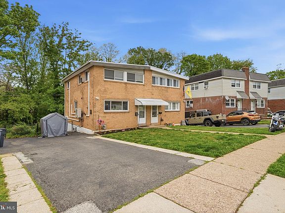2nd image of 134 Crum Creek Dr